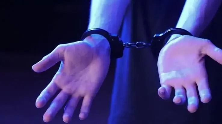 Pelecehan Berlapis: Pria 59 Tahun di Singapura Buka Celana di Depan Polisi Wanita