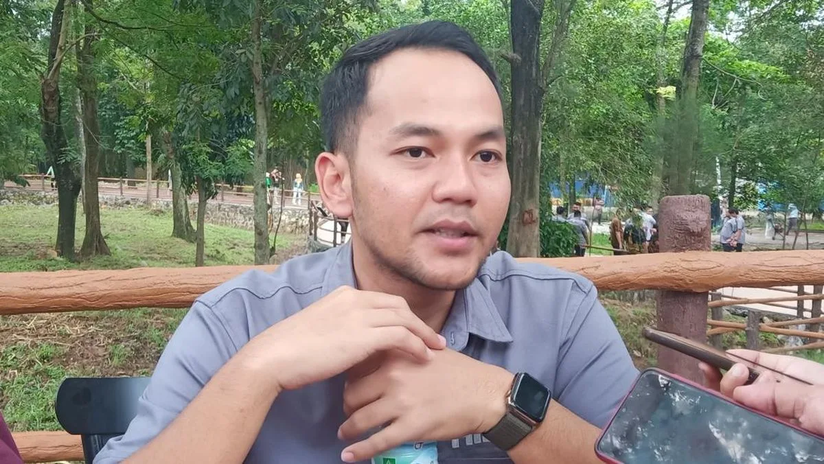 Baliho Jokowi di Solo Tuai Kritik: Wali Kota Respati Akui 'Siap Salah'
