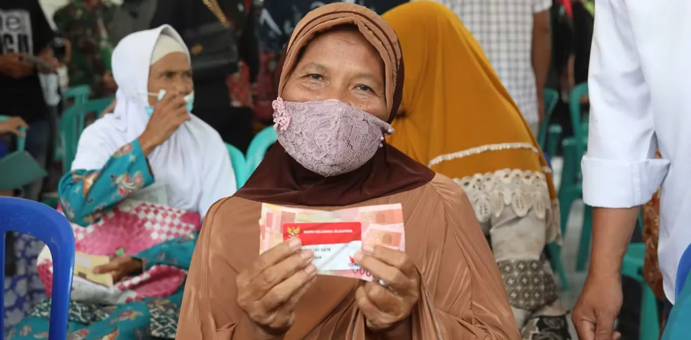 Bansos Tunai Rp5,4 Juta per Orang: Bisakah AI Akhiri Problem Klasik Salah Sasaran?