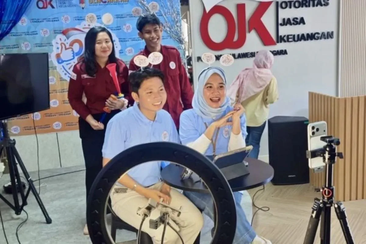 OJK Resmi Atur Finfluencer: Informasi Harus Jelas, Rekomendasi Butuh Izin