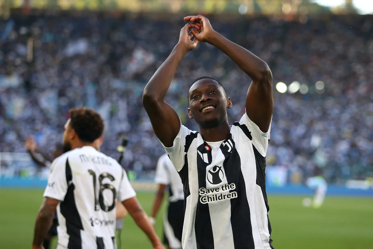 Kolo Muani Rela Turun Gaji Demi Kembali ke Juventus