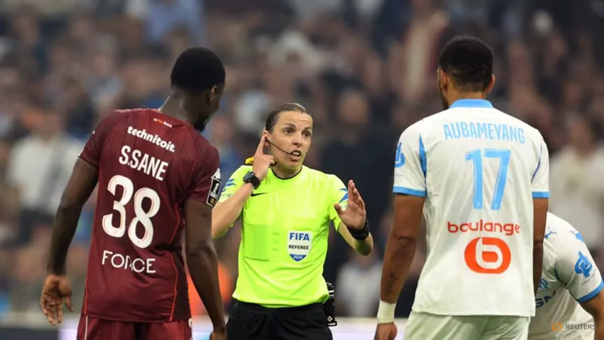 UEFA Angkat Stephanie Frappart ke Komite Wasit, Sejarah Baru di Sepak Bola Eropa