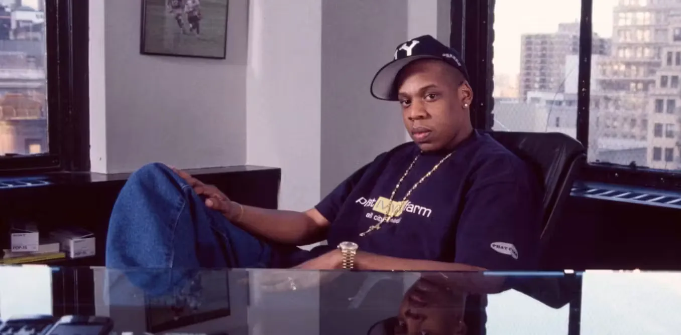 Jay-Z dan Hip-Hop: Dari Pemberontakan ke Kekuasaan, Sebuah Kontradiksi yang Tak Terhindarkan