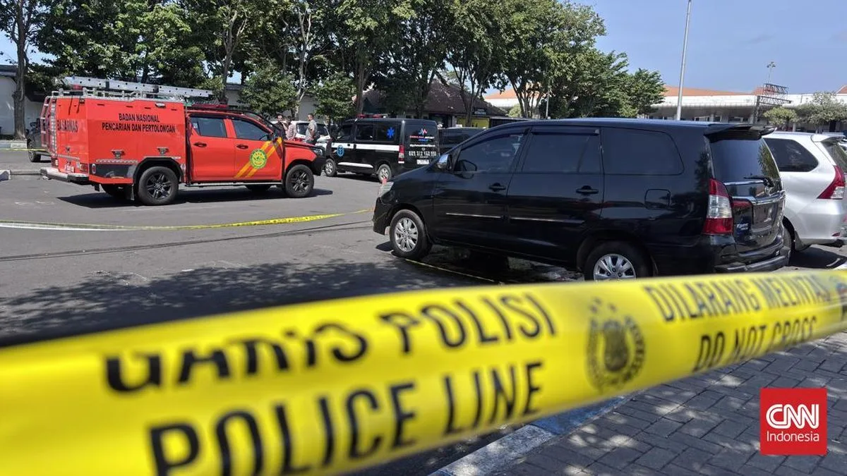 Rekaman CCTV Ungkap Pria Misterius di Balik Kematian ASN Bangkalan di Bandara Juanda