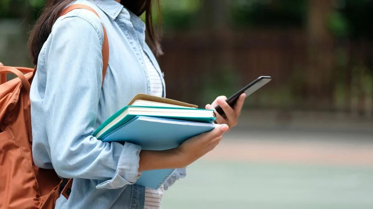 Ratusan Calon Mahasiswa PTN di Jateng Mundur: Isu Biaya atau Jurusan Tak Sesuai?