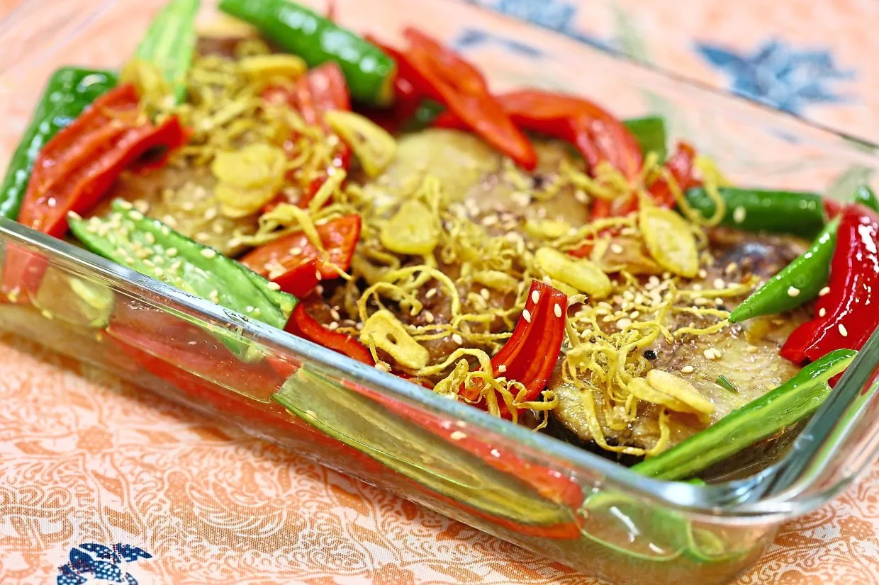 Acar Hu: Warisan Peranakan yang Mengubah Ikan Goreng Jadi Hidangan Awet Nan Segar