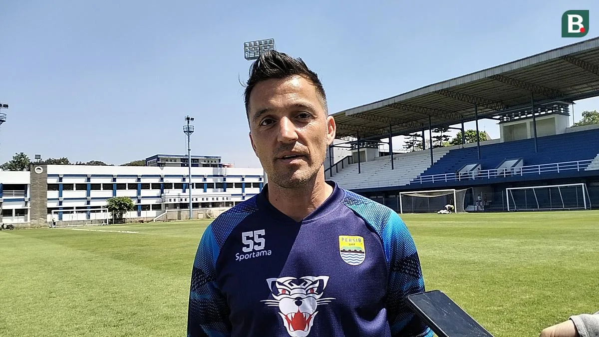Miro Petric Hengkang dari Persib: Arsitek Fisik di Balik Tiga Gelar Beruntun Pamit