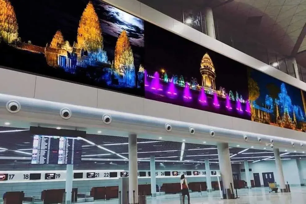 Turis Anjlok 48%, Pariwisata Kamboja Terpuruk Meski Bandara Baru Beroperasi