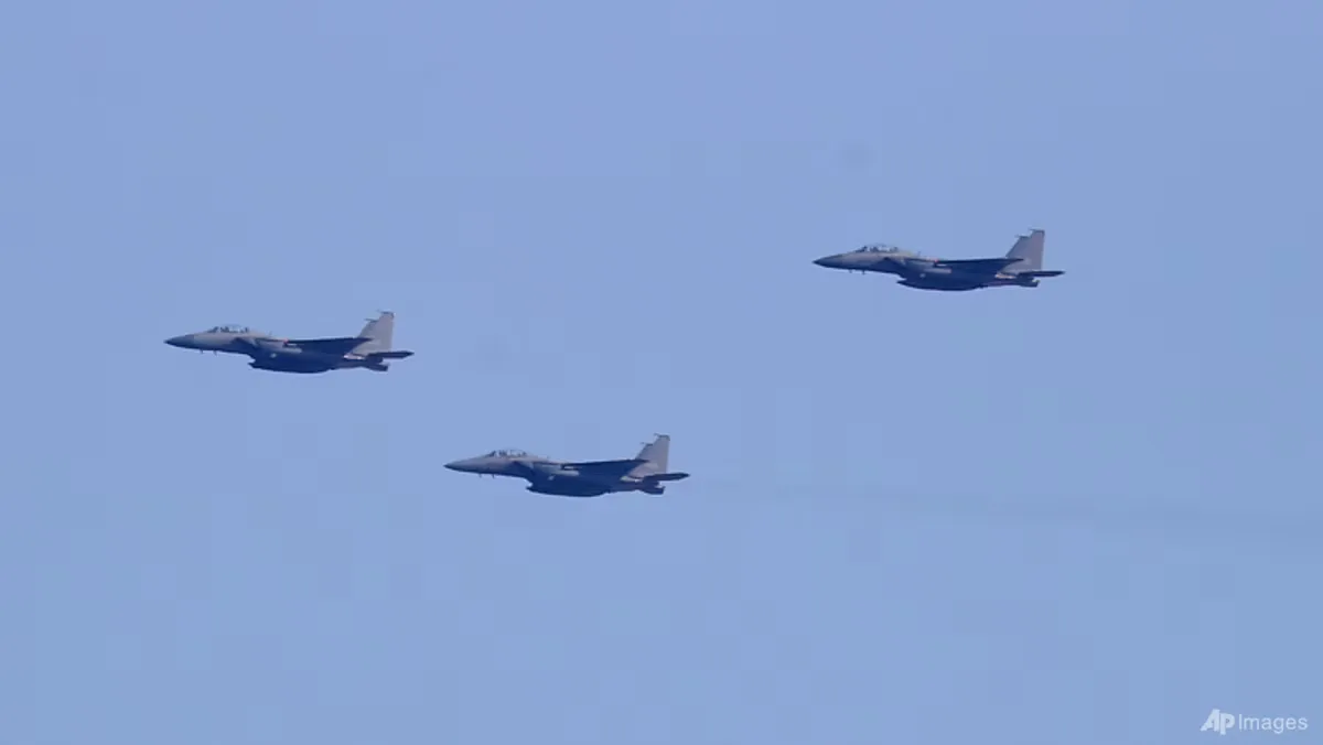 Seoul Kerahkan Jet Tempur Saat 10+ Pesawat China-Rusia Masuki Zona Identifikasi