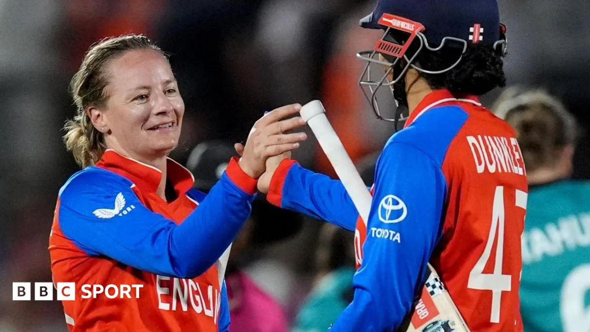 Dominasi Inggris di Piala Dunia T20 Wanita: Wyatt-Hodge Bawa Tim ke Semifinal