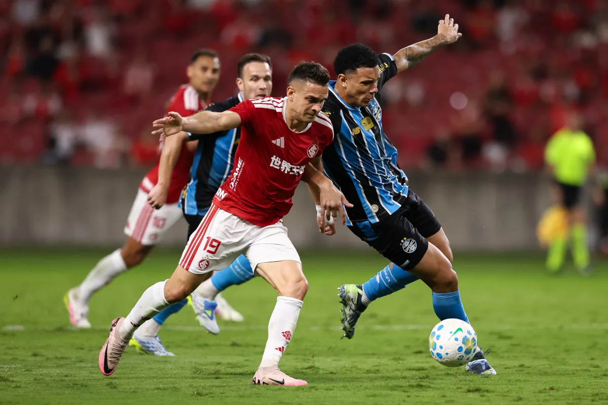 Fiorentina Kunci Transfer Viery dari Gremio, Bek Muda Berusia 21 Tahun Segera Jalani Tes Medis
