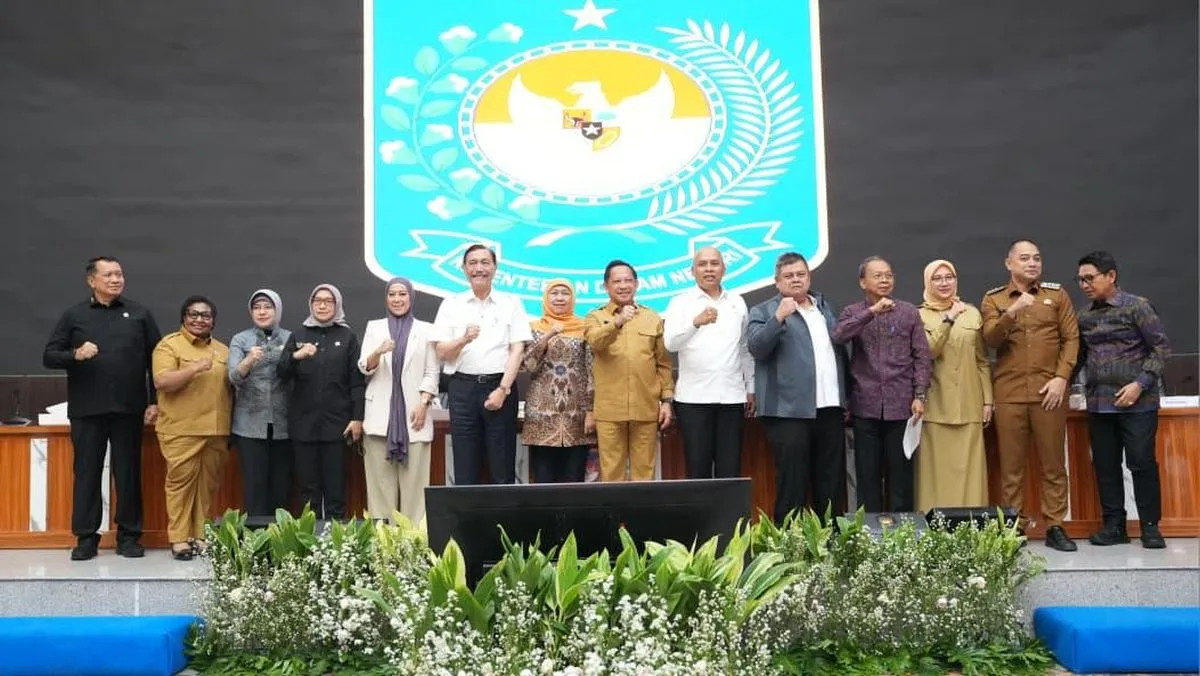 Mendagri Tito Karnavian Dorong Perluasan Digitalisasi Bansos ke 43 Daerah