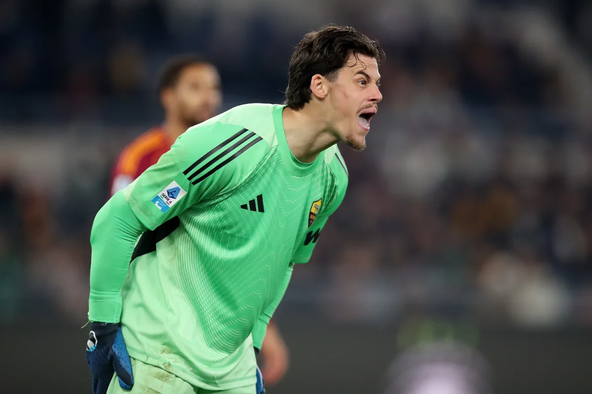Buru Kiper Baru, Juventus Lirik Mile Svilar Roma