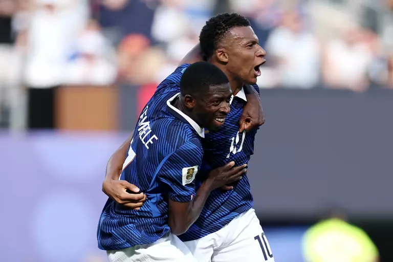 Mbappe Pesta Gol, Prancis Lumat Swedia dan Dekati Rekor Messi