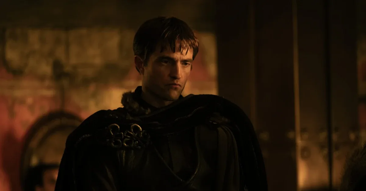Robert Pattinson: Syuting The Odyssey Terasa Seperti Direkam SUV Raksasa