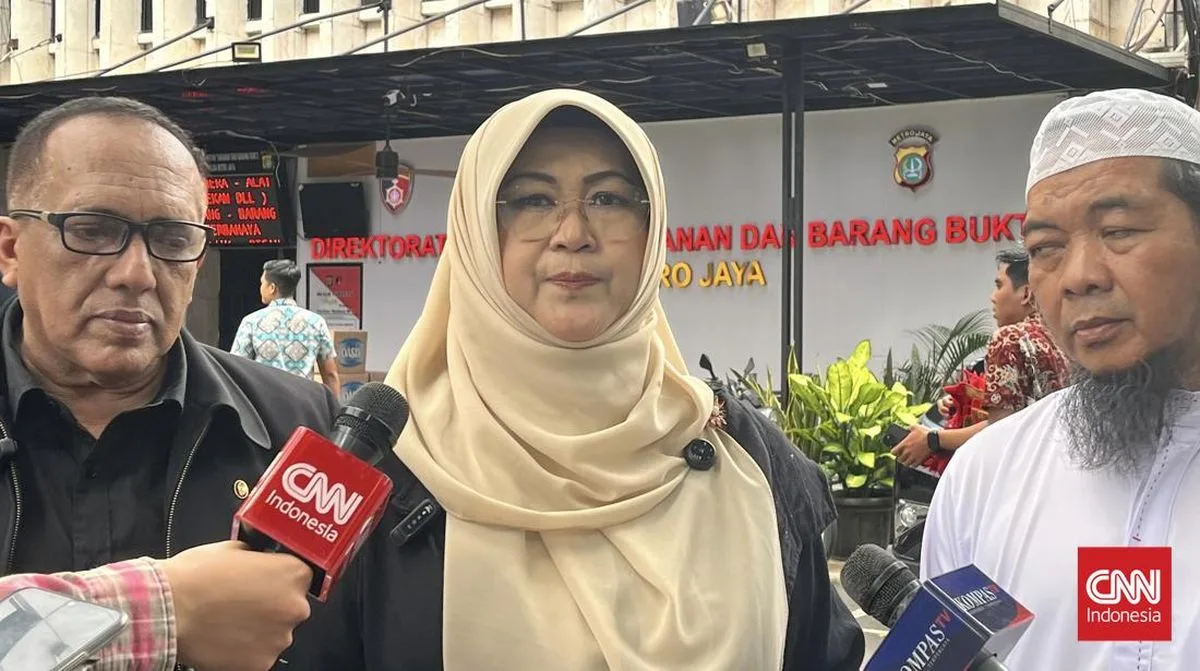 Sidang Perdana Dokter Tifa: Gugatan Ijazah Jokowi Mulai Digelar di PN Jaktim