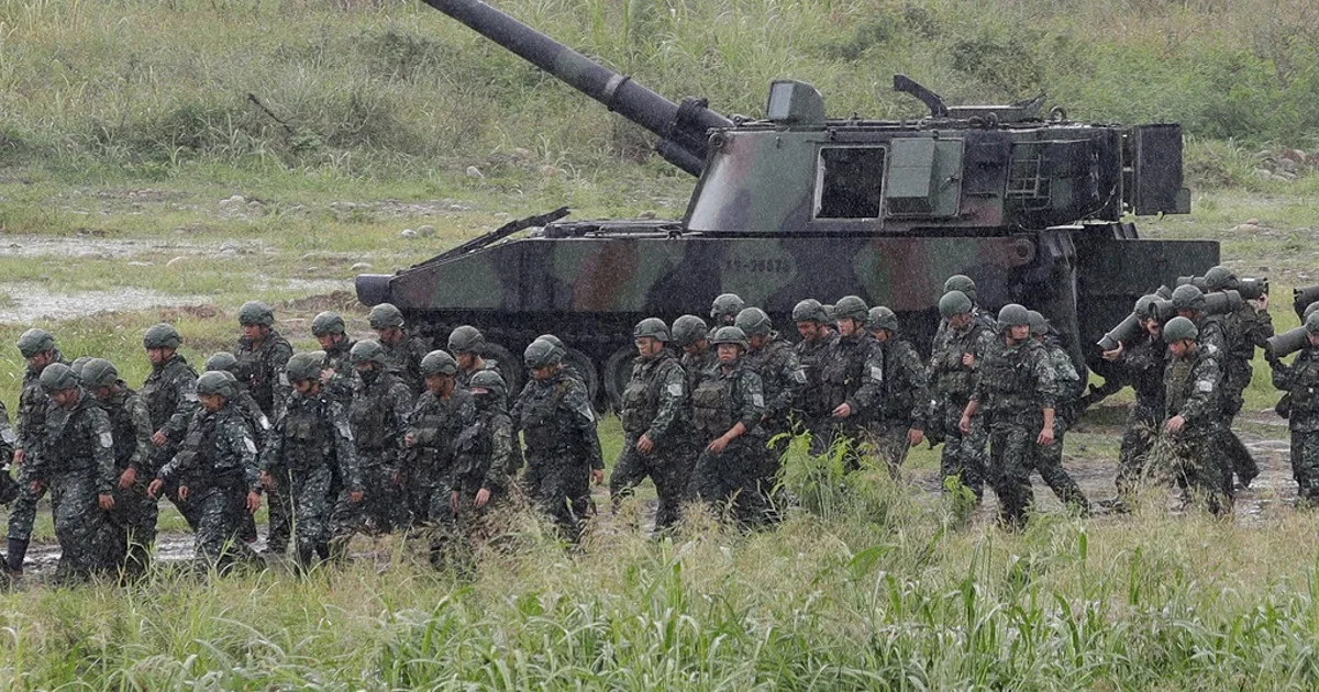 AS Dorong Taiwan Jadi 'Sarang Lebah' Drone: Strategi Deterrence Baru di Tengah Ketegangan Selat