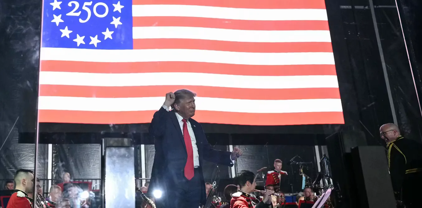 Trump Jadikan HUT ke-250 AS Panggung Pribadi: Patriotisme atau Ego?