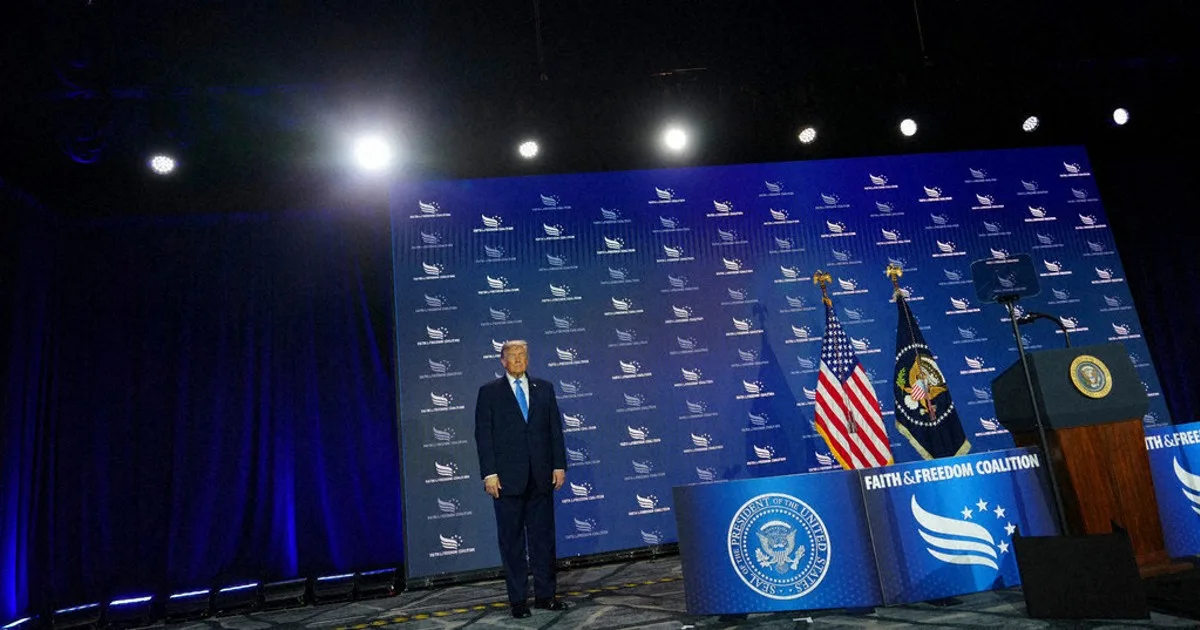 Trump Kembali Gencarkan Isu Komunis untuk Hadapi Pemilu Paruh Waktu AS
