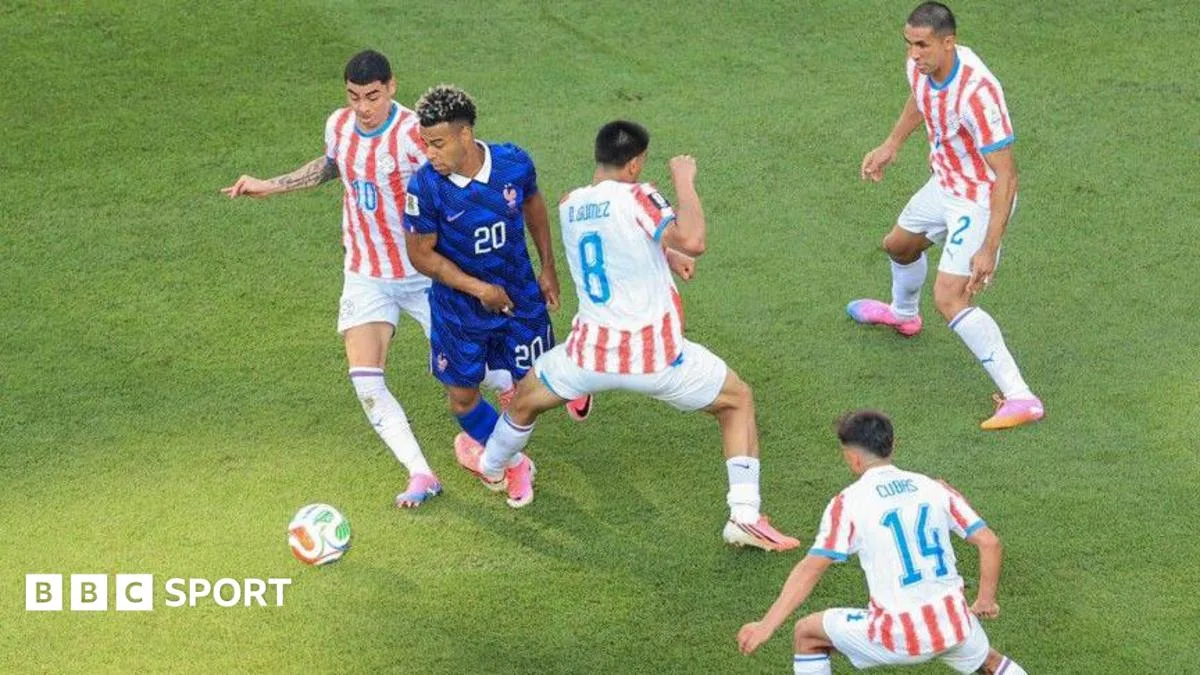 Pertarungan Kotor Paraguay vs Prancis: Wasit Digugat, Mbappe Tetap Tenang