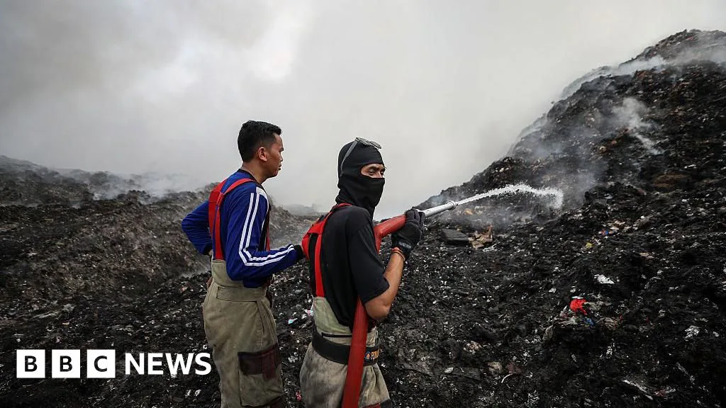 Kebakaran Gunung Sampah di Tangerang: Bom Waktu Pengelolaan Limbah yang Terabaikan