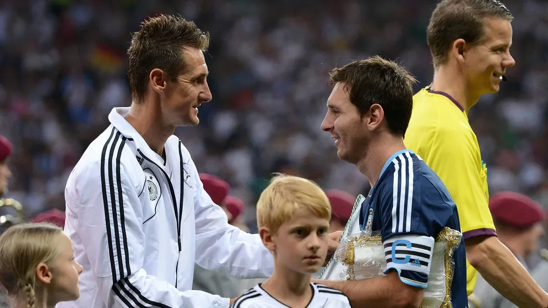Messi Hubungi Klose Usai Rebut Rekor Piala Dunia: Janji Kirim Jersey Tanda Tangan