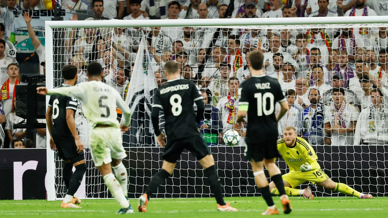 Tottenham Incar Kiper Juventus yang Kecewa: Langkah Murah atau Jebakan?
