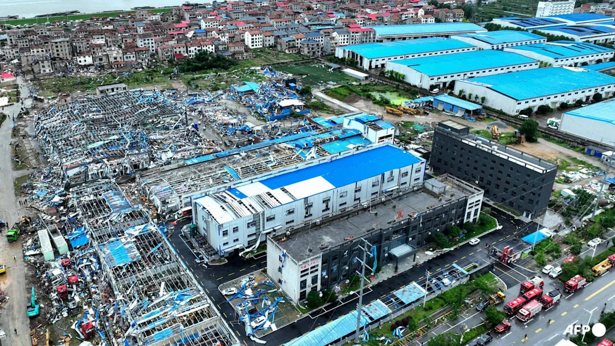 Angin Puting Beliung di Hubei: Seorang Pria Terlempar dari Lantai 12, 11 Tewas
