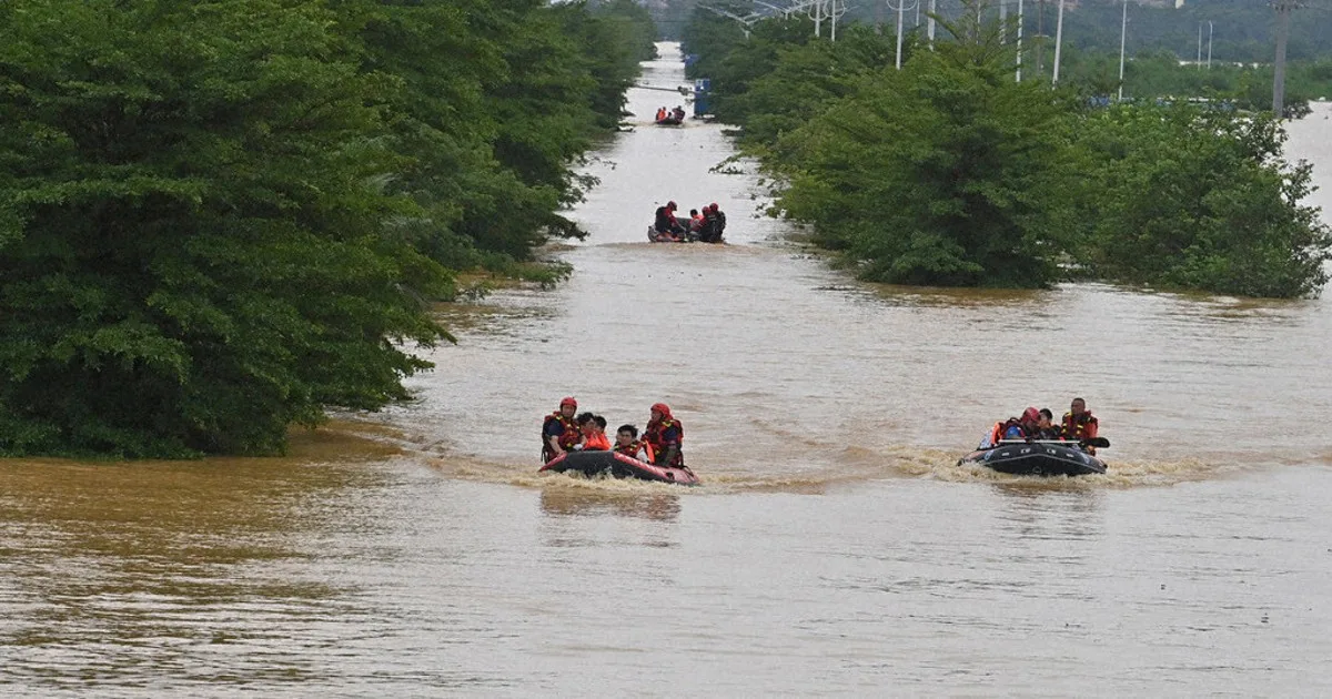 Banjir Besar China Selatan: 39 Tewas, Ratusan Ribu Mengungsi