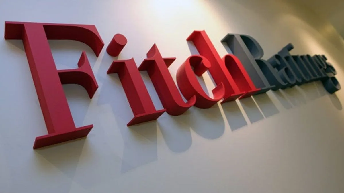 Perang AS-Iran Mengguncang Peringkat Utang Global: Fitch Turunkan Outlook Sektor Negara