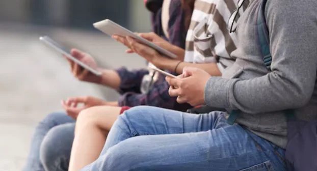 Pemerasan Seksual Online Incar Pria Muda Australia, Regulator Desak Platform Bertindak