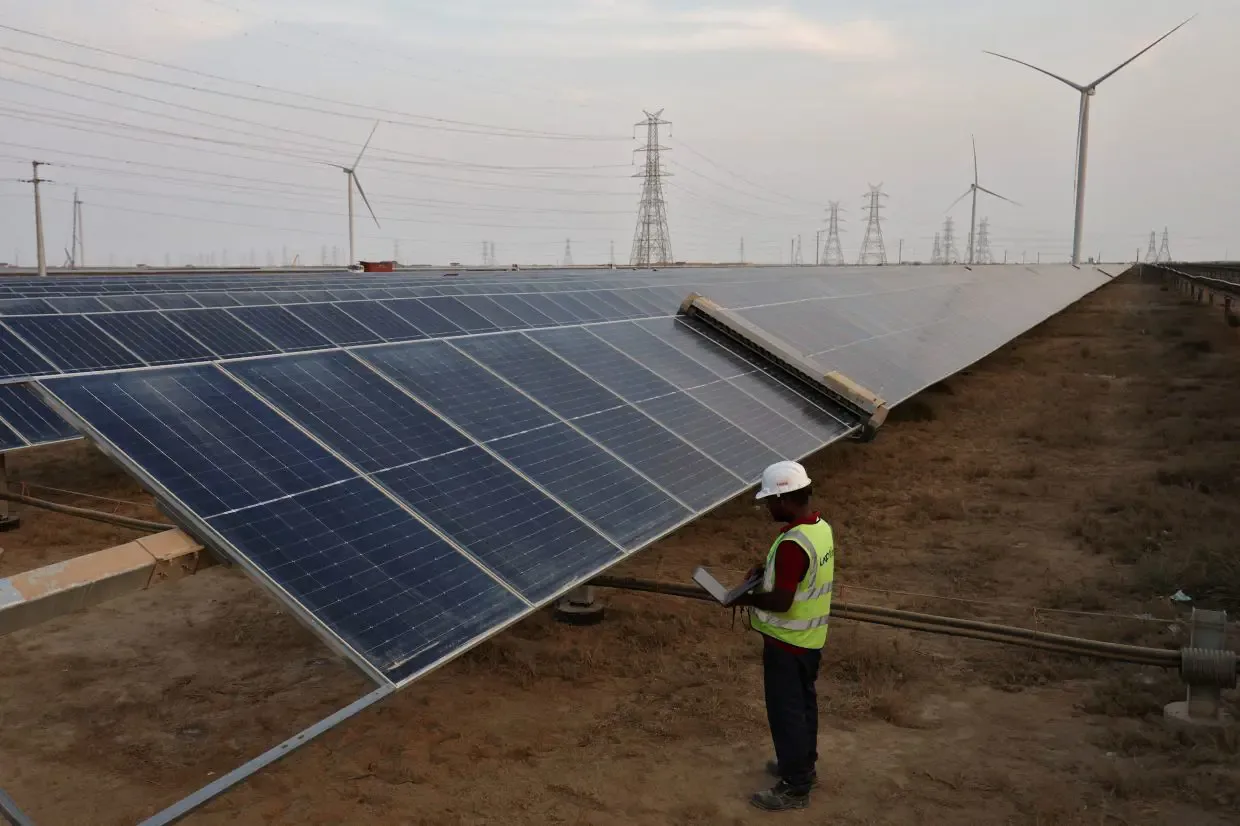 Sri Lanka Garap Proyek Solar Atap Rp1,3 Triliun, Libatkan ADB dan UE