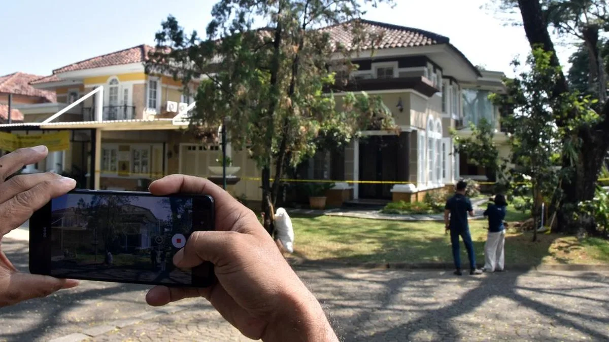 Rumah Mewah Sentul Eks Jampidsus Tak Tercatat di LHKPN: Kejagung Buka Suara