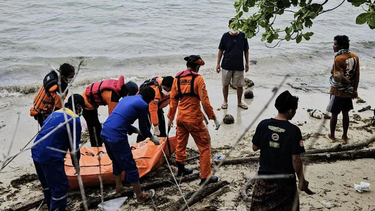 Tim SAR Perluas Area Pencarian 20 Korban Tenggelamnya KM Nurul Salsa di Selayar