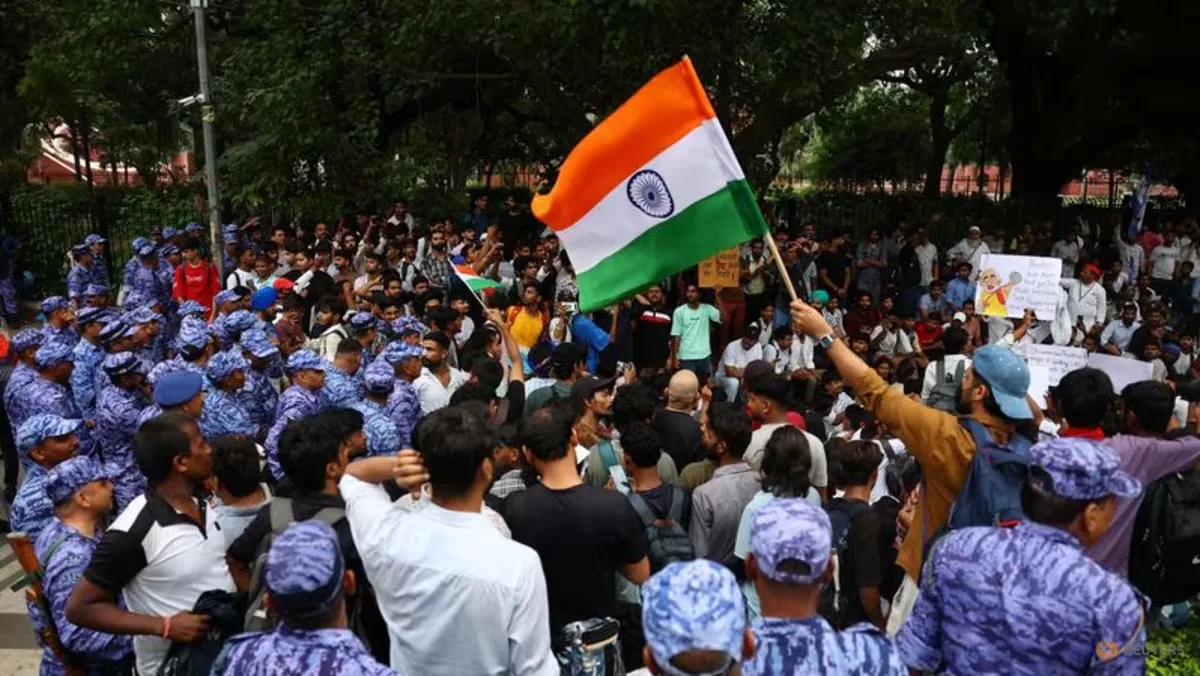 Gerakan 'Kecoa' India: Ribuan Mahasiswa Kepung Parlemen Tuntut Menteri Mundur
