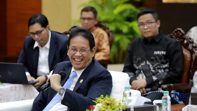 Likuiditas Perbankan Makin Terjepit: Purbaya Akui Kredit dan DPK Sejumlah BPD Minus