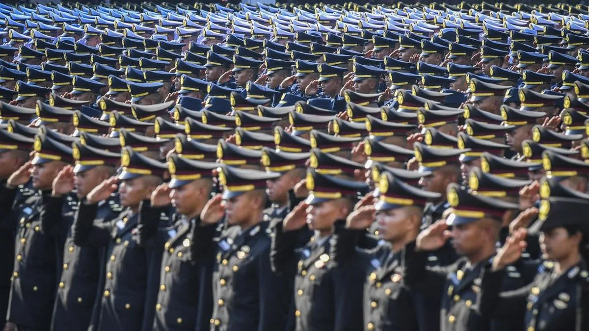 Prabowo Lantik 1.177 Perwira Baru TNI-Polri di Istana, Empat Lulusan Terima Adhi Makayasa