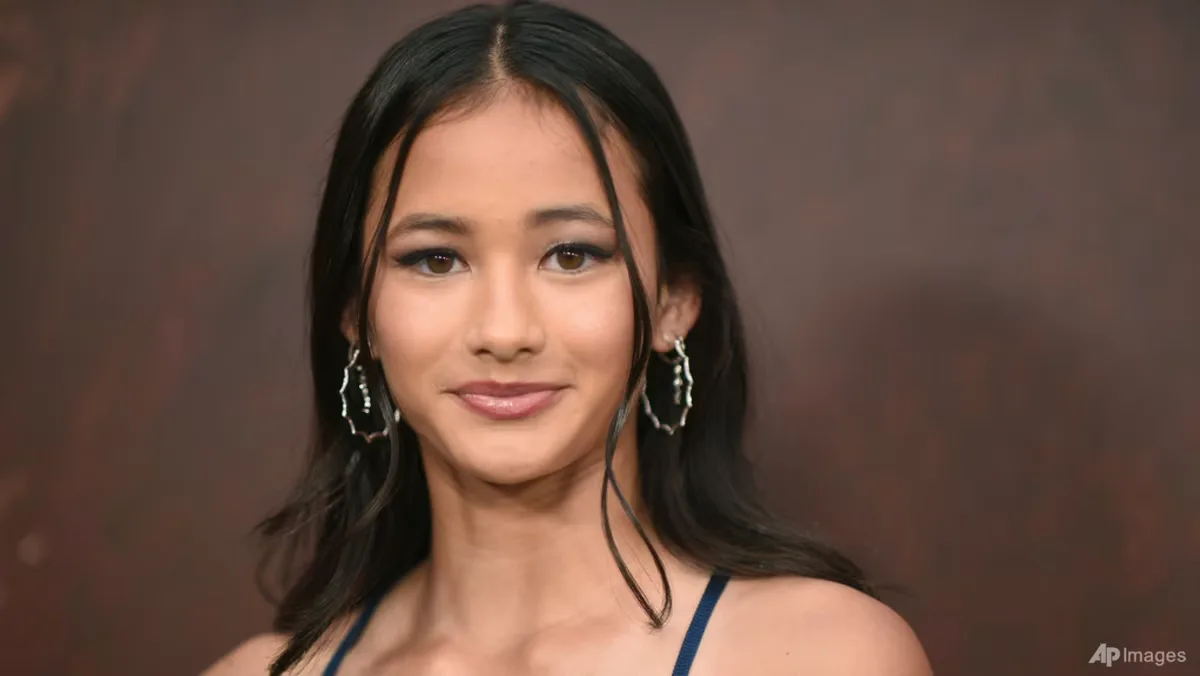 Duka Hollywood: Aktris Tuli Godzilla Kaylee Hottle Tewas dalam Kecelakaan Mobil