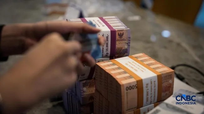 Gelombang Merger BPR: 200 Lebih Bank Antre di OJK, Konsolidasi Percepat Penguatan Modal
