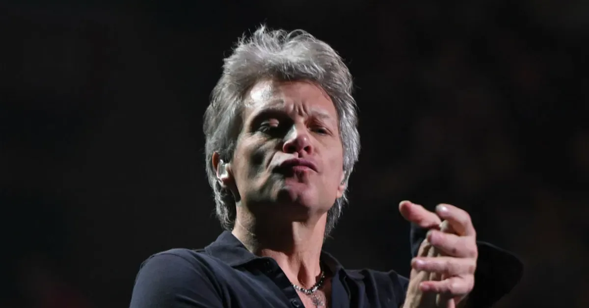 Jon Bon Jovi Hentikan Konser di New York karena Cedera, Janji Jadwal Ulang