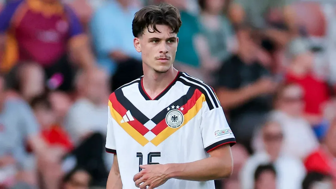 Bek Timnas U-19 Jerman Luca Erlein Resmi Bergabung ke Bayer Leverkusen