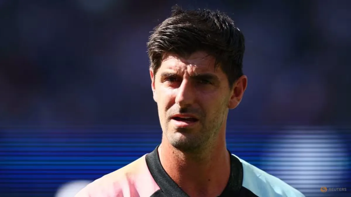 Courtois Sambut Van Bommel, Masa Depan di Timnas Belgia Masih Abu-abu