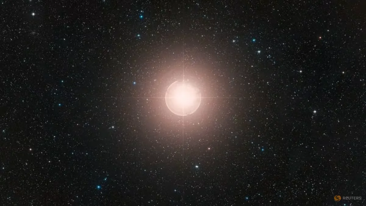 Betelgeuse Tak Sendirian: Bintang Raksasa Itu Ternyata Punya Pasangan