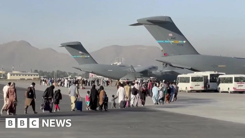 Bocornya Data 18.500 Warga Afghanistan: Kegagalan Sistemik Kementerian Pertahanan Inggris