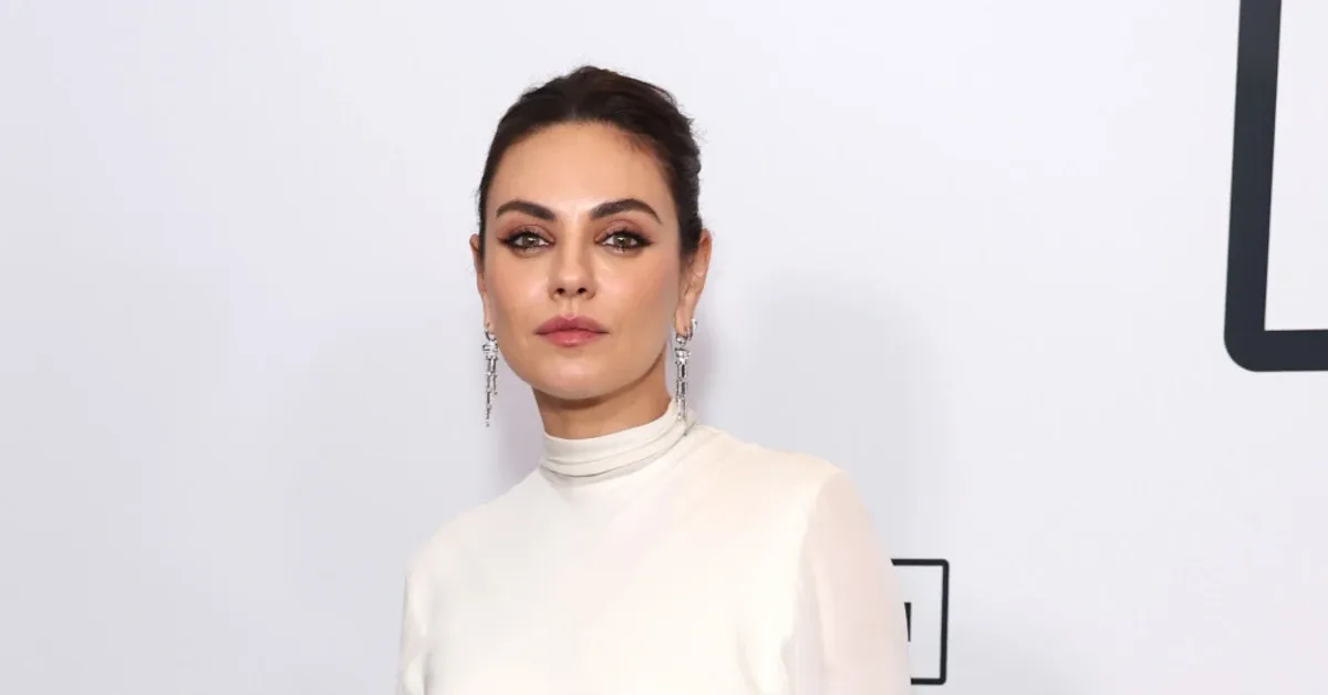 Mila Kunis Panggung Tamu: 'Terlalu Berkuasa' Jadi Host Live with Kelly and Mark
