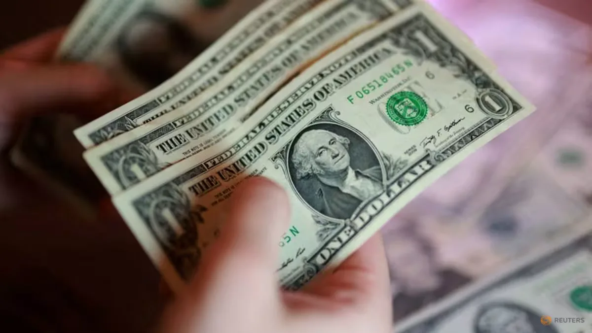 Dolar AS Menguat di Tengah Suku Bunga Tetap The Fed dan Serangan Udara ke Iran