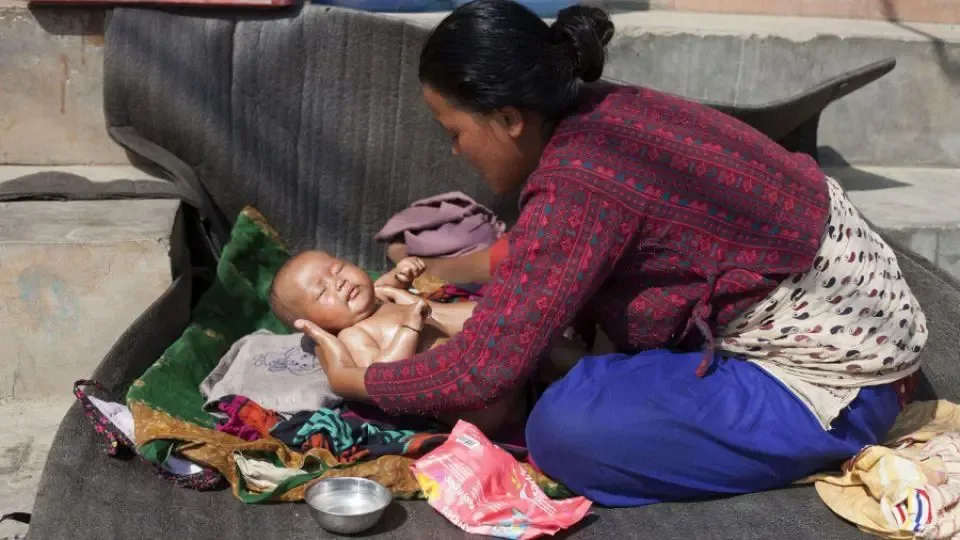 Nepal Buktikan Penurunan Kehamilan Remaja 35% dalam Dua Dekade: Pelajaran bagi Indonesia?