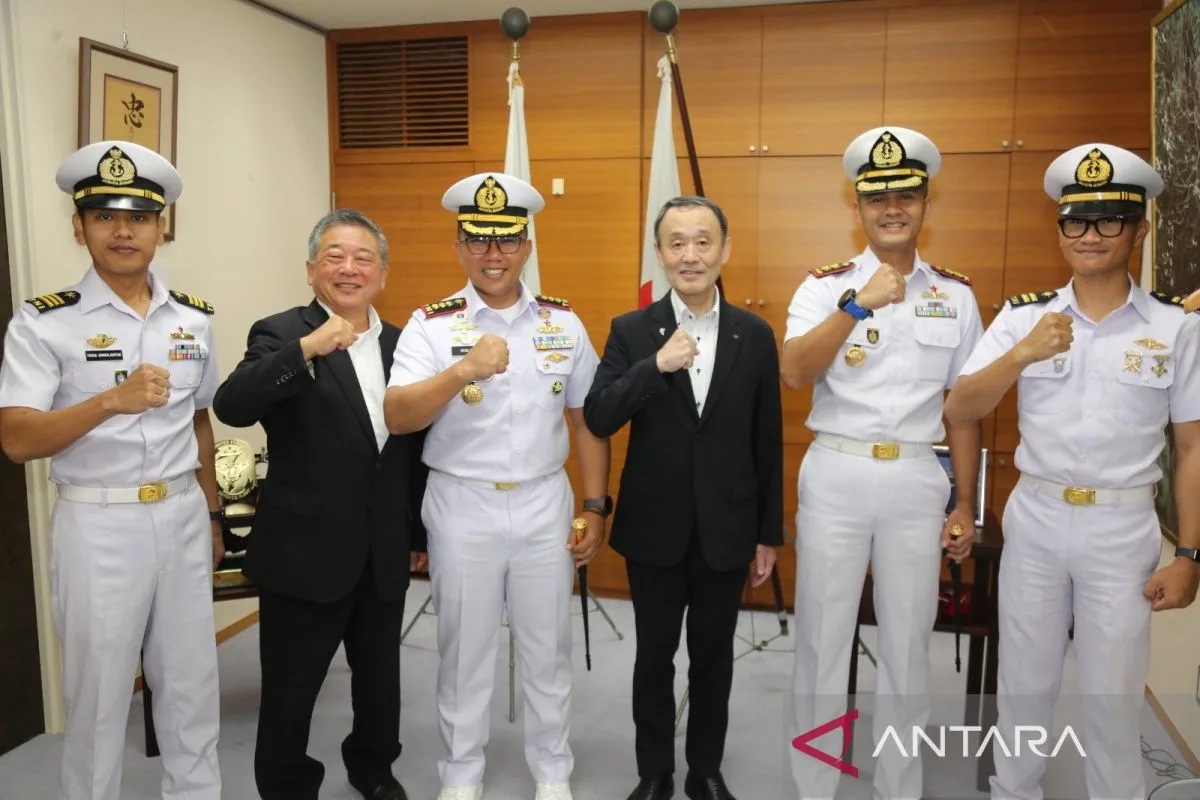Diplomasi Laut RI-Jepang Menguat: KRI GNR-332 Gelar Rangkaian Kunjungan Kehormatan di Yokosuka