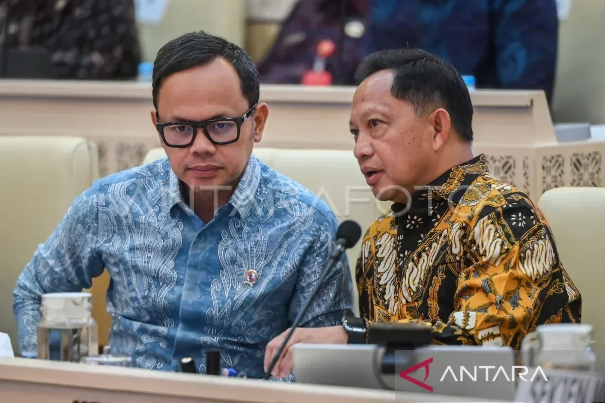 Kemendagri Pertimbangkan DAU untuk Bayar Gaji PPPK, 79 Daerah Terancam Tak Mampu