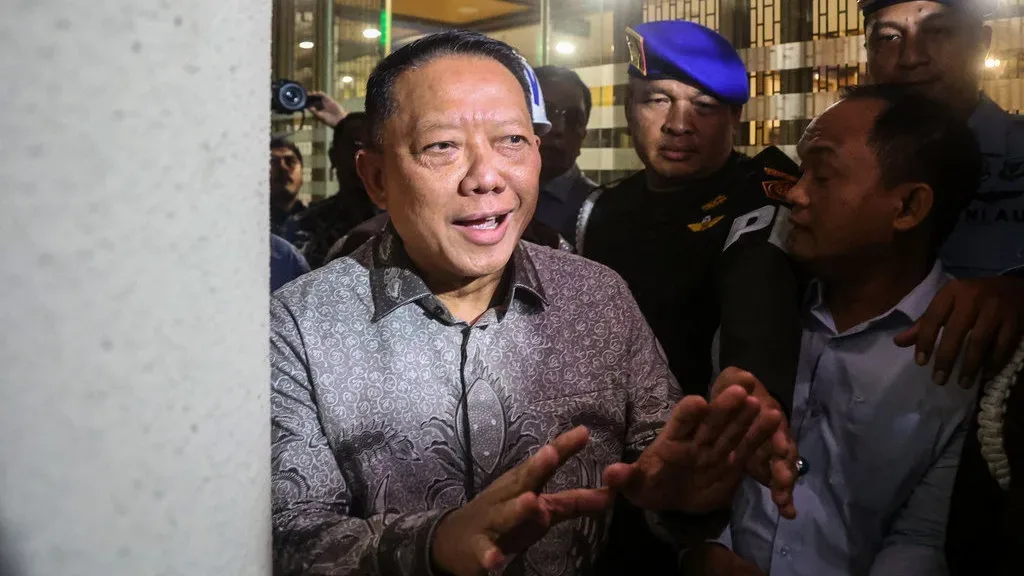 Febrie Dicopot Sementara, Tunjangan Hilang dan Gaji Pokok Terpotong 50%